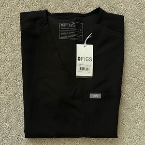 New Small Black Figs Catarina One Pocket Top